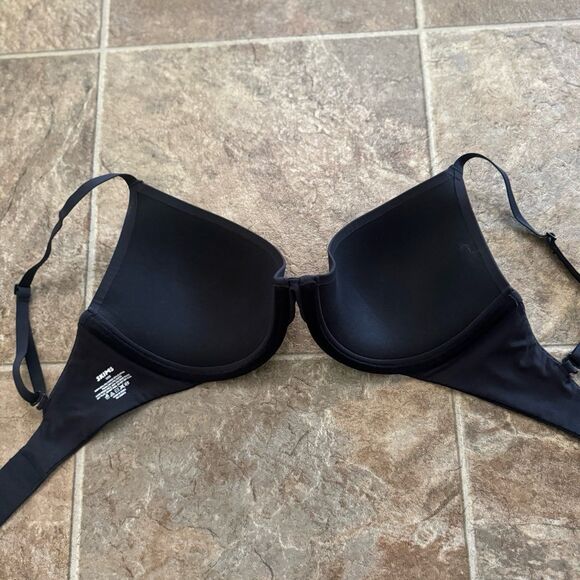 Skims Fits Everybody Plunge Bra Onyx Size 32DD - Picture 7 of 8